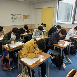 中3　学年末テスト対策期間に入ります！